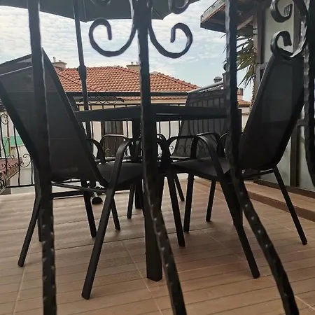 кулата Apartman