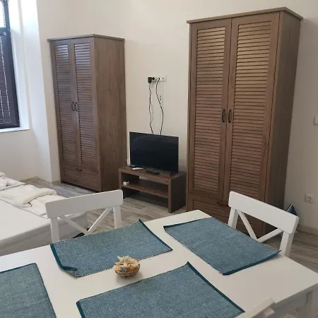 кулата Apartman